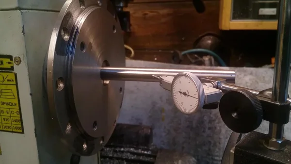 Preventing Machining Vibration and Thermal Distortion in Precision CNC Lathe Production